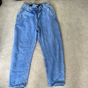 High waisted jeans